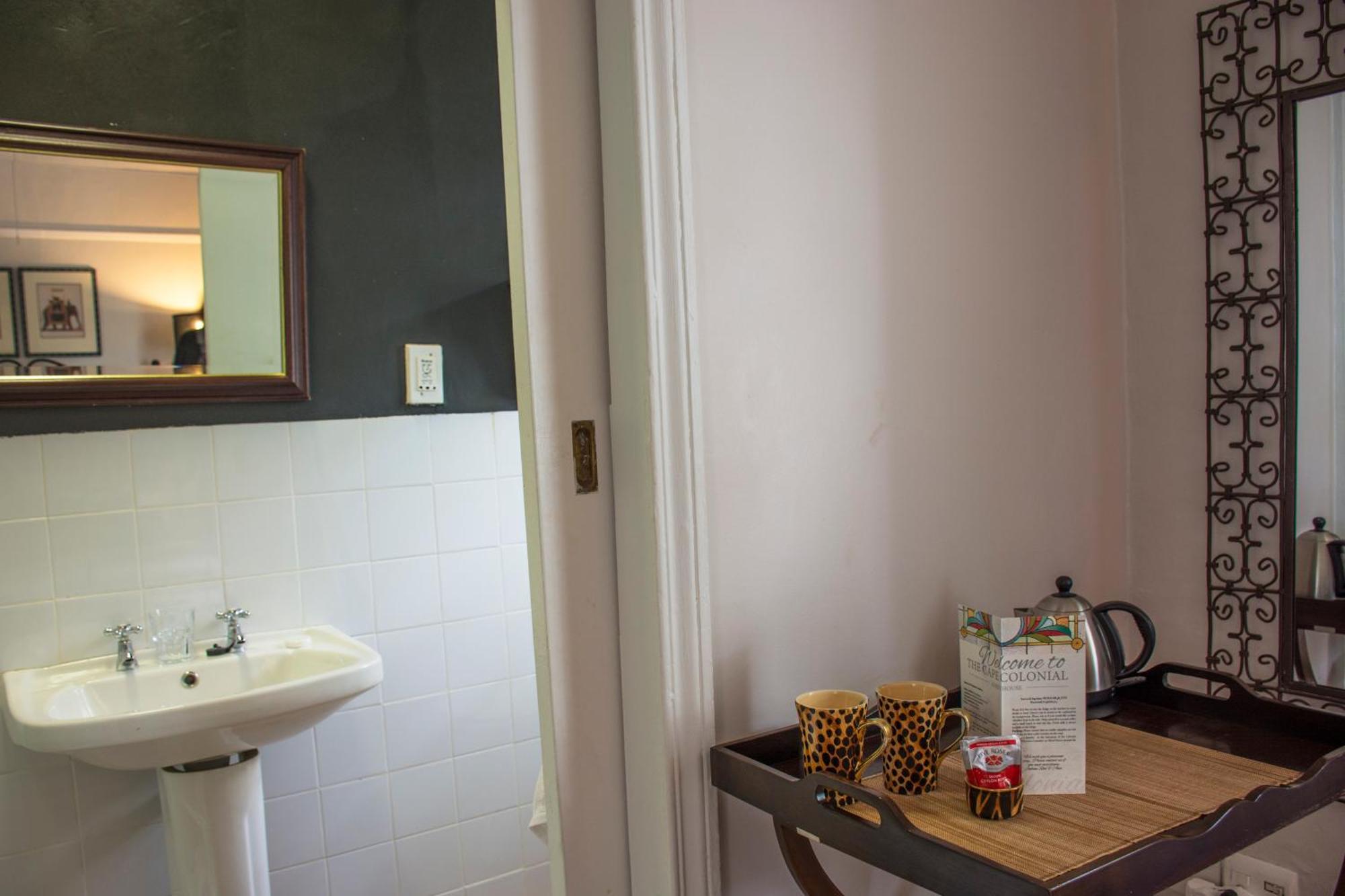 The Cape Colonial Guest House Kaapstad Buitenkant foto